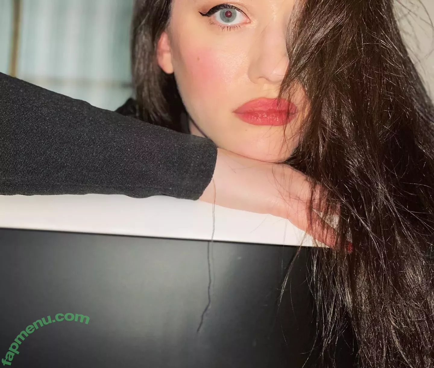 Kat Dennings nude photo #0048 (OfficialKat / katdenningsss)