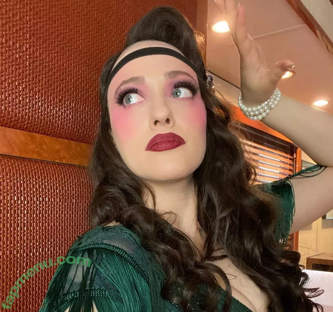 Kat Dennings nude photo #0078 (OfficialKat / katdenningsss)
