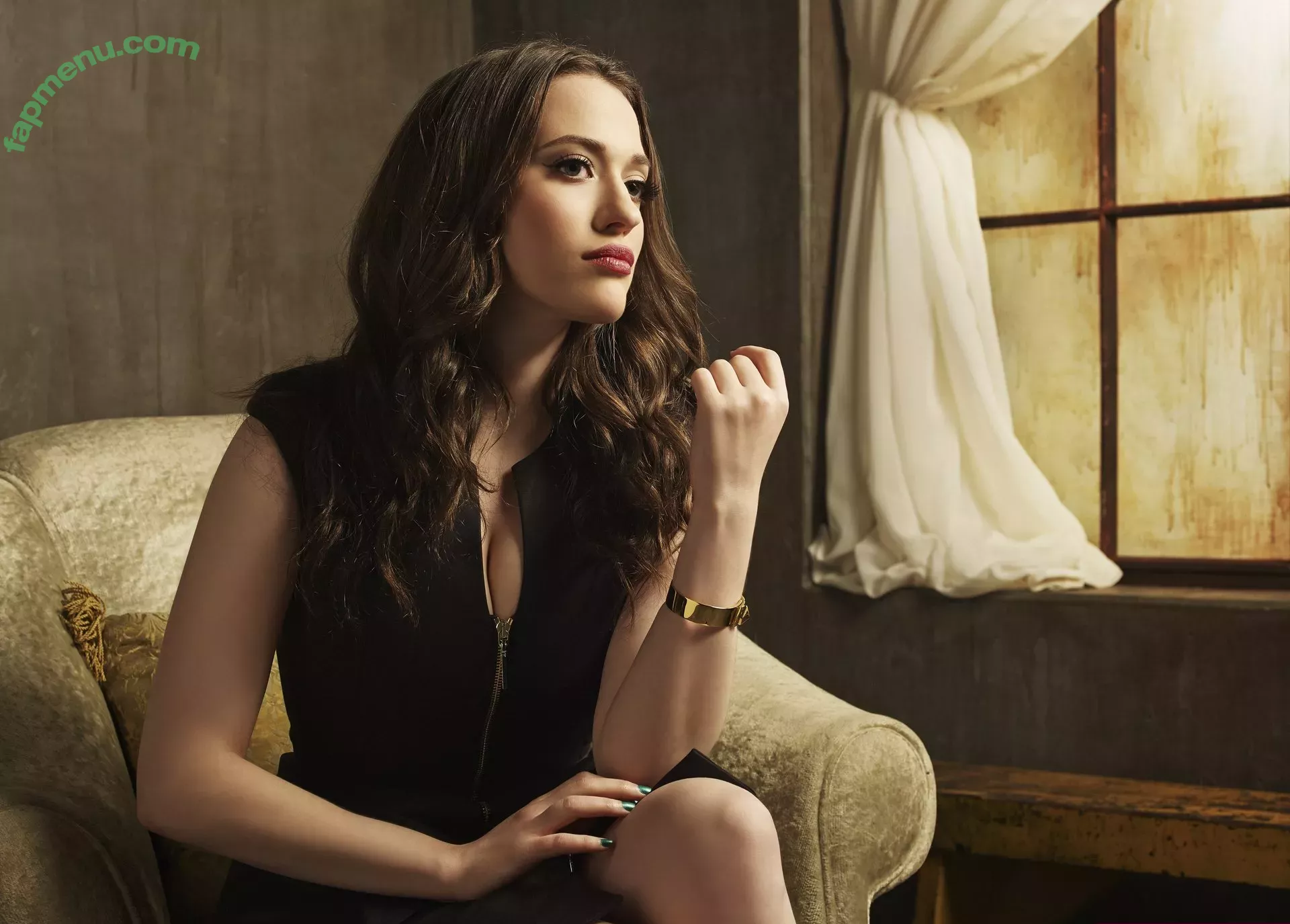 Kat Dennings nude photo #0087 (OfficialKat / katdenningsss)