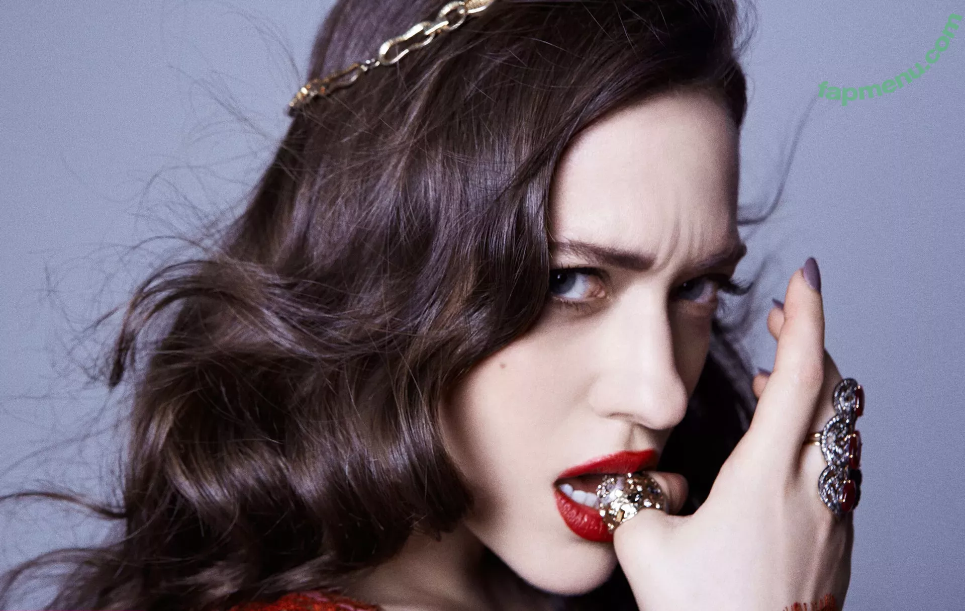 Kat Dennings nude photo #0091 (OfficialKat / katdenningsss)