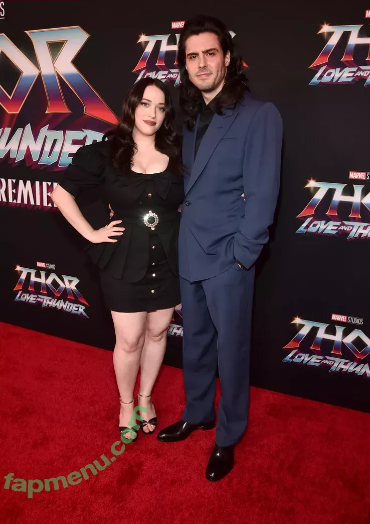 Kat Dennings nude photo #0189 (OfficialKat / katdenningsss)