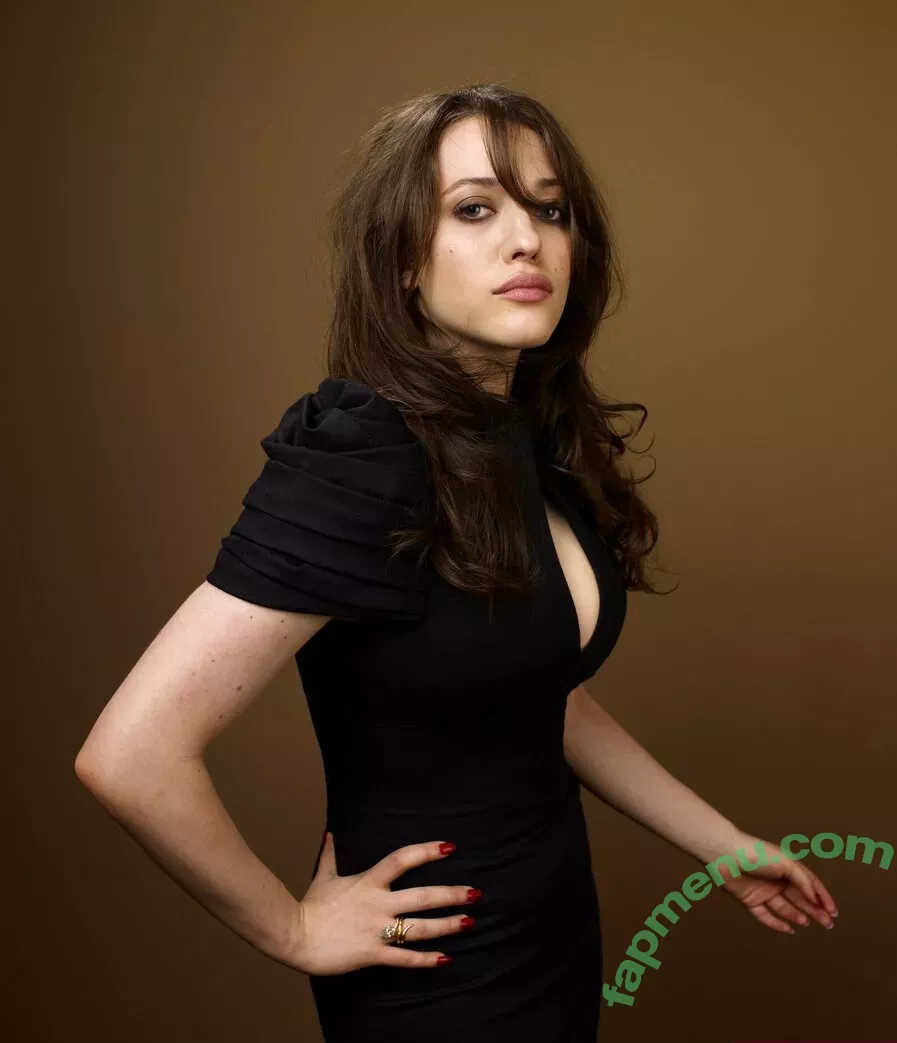 Kat Dennings nude photo #0195 (OfficialKat / katdenningsss)