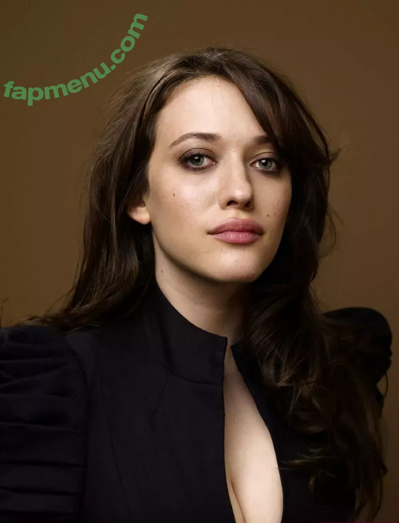 Kat Dennings nude photo #0201 (OfficialKat / katdenningsss)