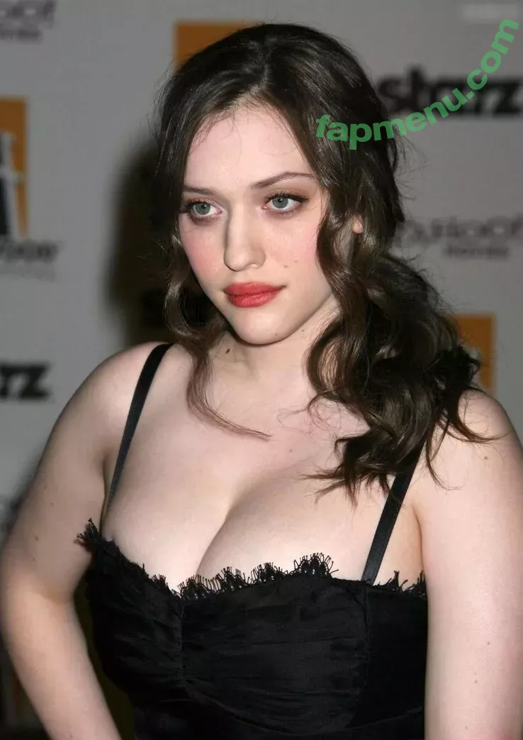 Kat Dennings nude photo #0477 (OfficialKat / katdenningsss)