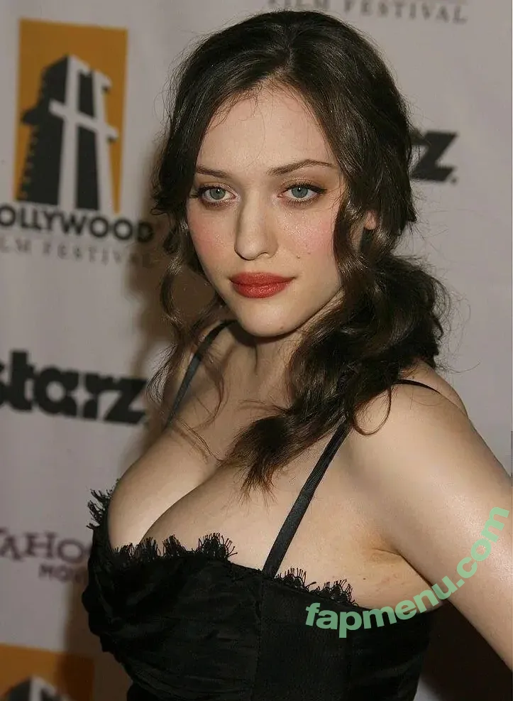 Kat Dennings nude photo #0625 (OfficialKat / katdenningsss)