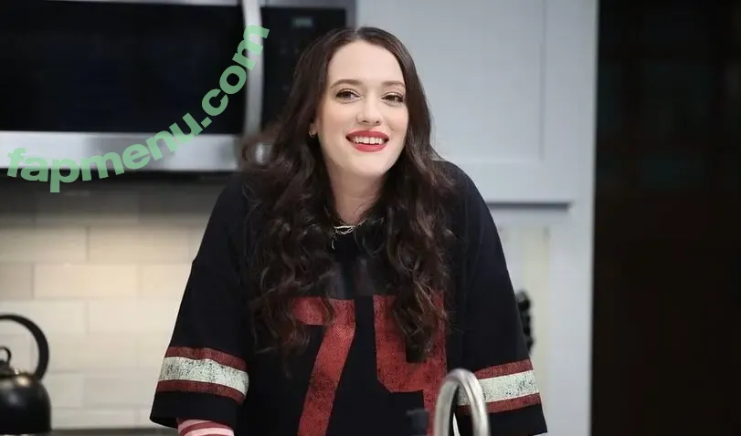 Kat Dennings nude photo #0648 (OfficialKat / katdenningsss)