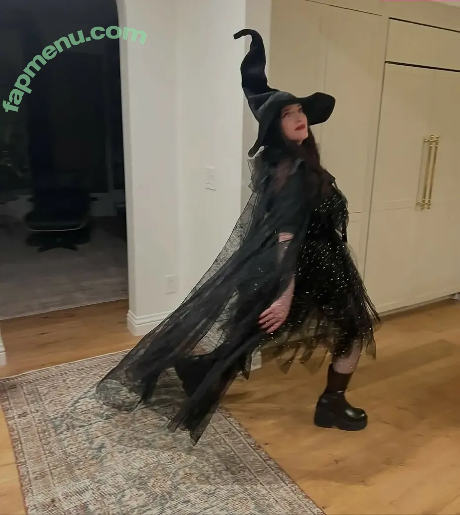 Kat Dennings nude photo #0660 (OfficialKat / katdenningsss)