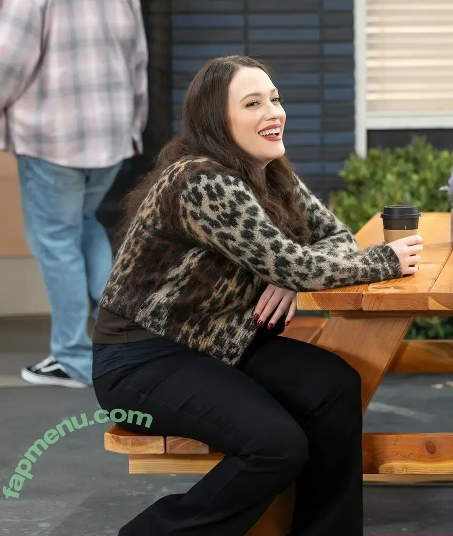 Kat Dennings nude photo #0664 (OfficialKat / katdenningsss)