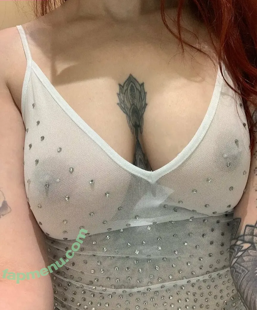 Kat Edwards nude photo #0022 (katedwardsxx)