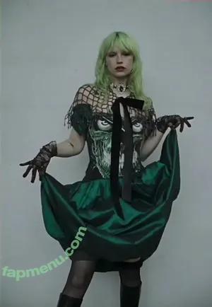 Kat Moss / 8leggedbaby nude photo #0121