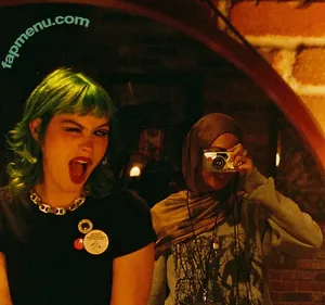 Kat Moss / 8leggedbaby nude photo #0141