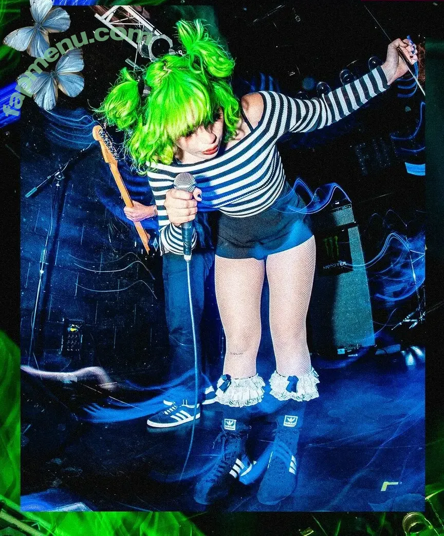 Kat Moss nude photo #0100 (8leggedbaby)