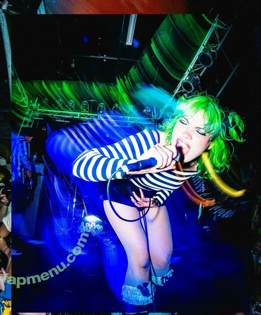 Kat Moss nude photo #0102 (8leggedbaby)