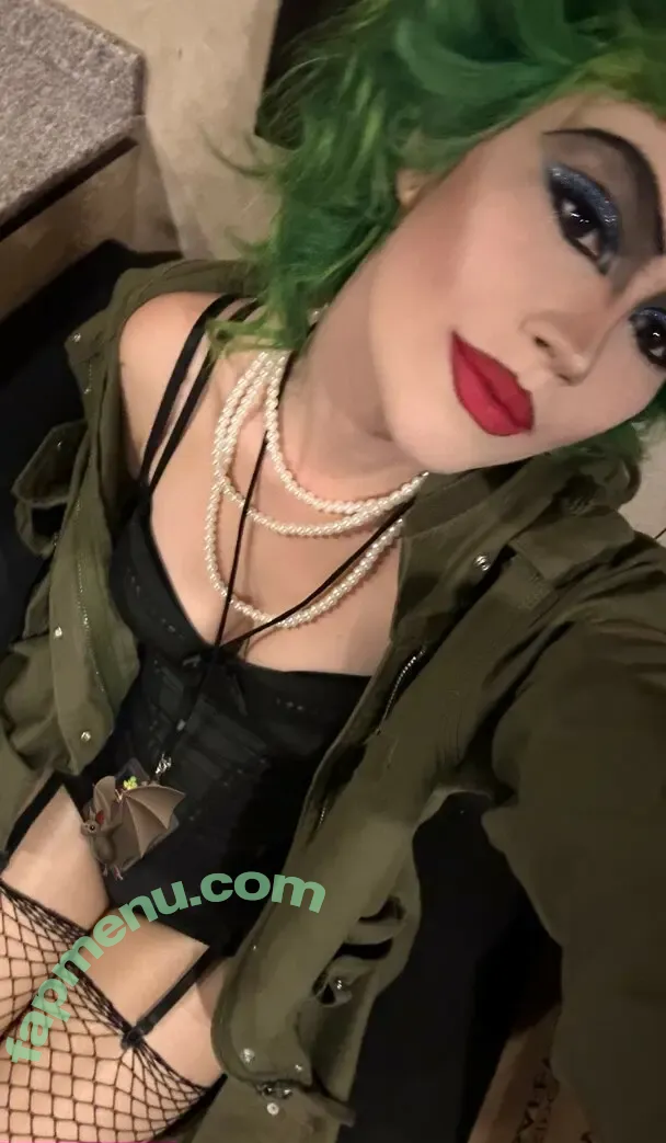 Kat Moss nude photo #0110 (8leggedbaby)