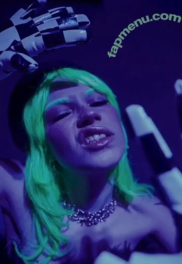 Kat Moss nude photo #0117 (8leggedbaby)