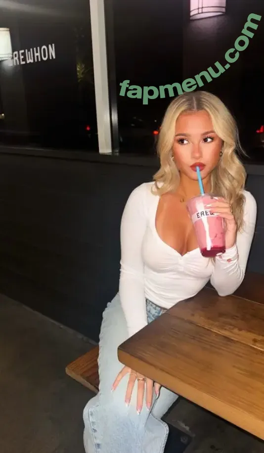 Katalina Cartmel nude photo #0335 (Katalinacarttmel / Katcartmel)