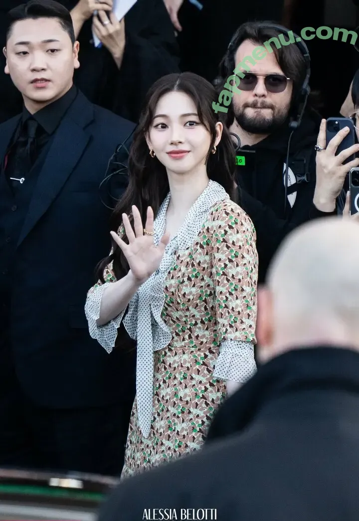 katarinabluu nude photo #1657 (Karina / aespa / karinamasfina)