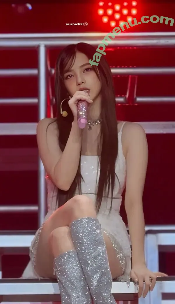 katarinabluu nude photo #1736 (Karina / aespa / karinamasfina)