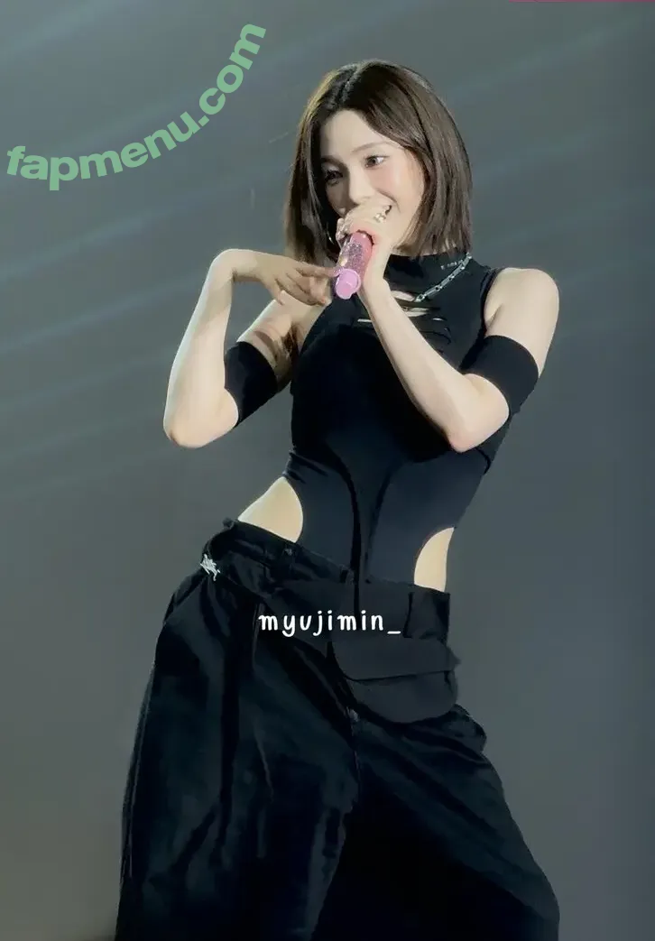 katarinabluu nude photo #1938 (Karina / aespa / karinamasfina)