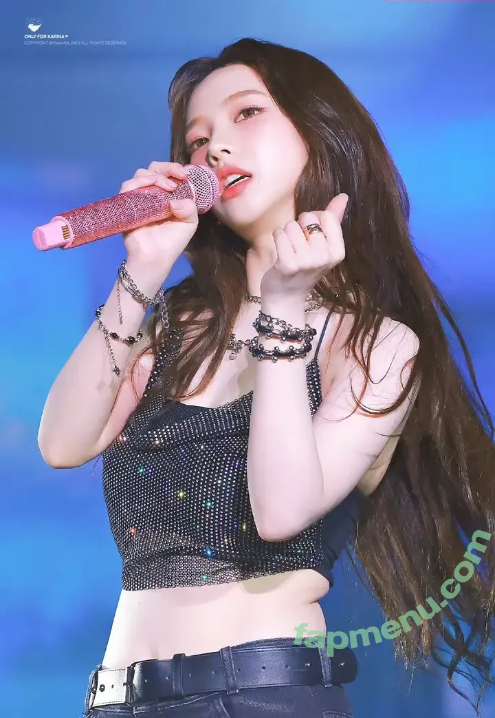 katarinabluu nude photo #1952 (Karina / aespa / karinamasfina)