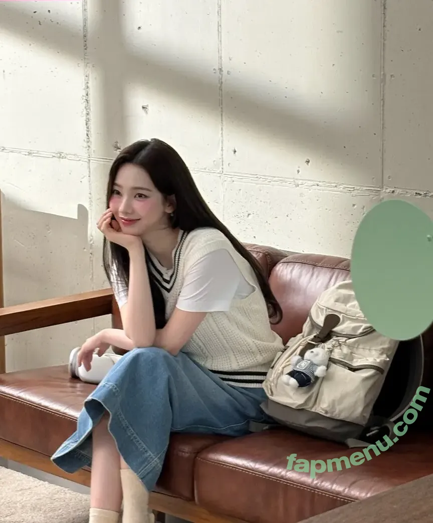 katarinabluu nude photo #2032 (Karina / aespa / karinamasfina)