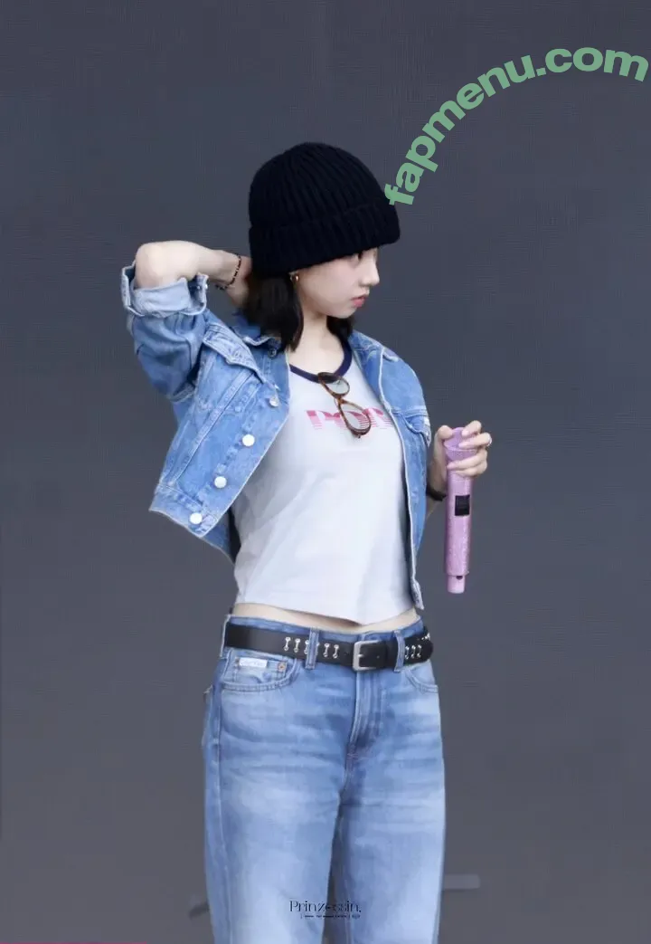 katarinabluu nude photo #2601 (Karina / aespa / karinamasfina)