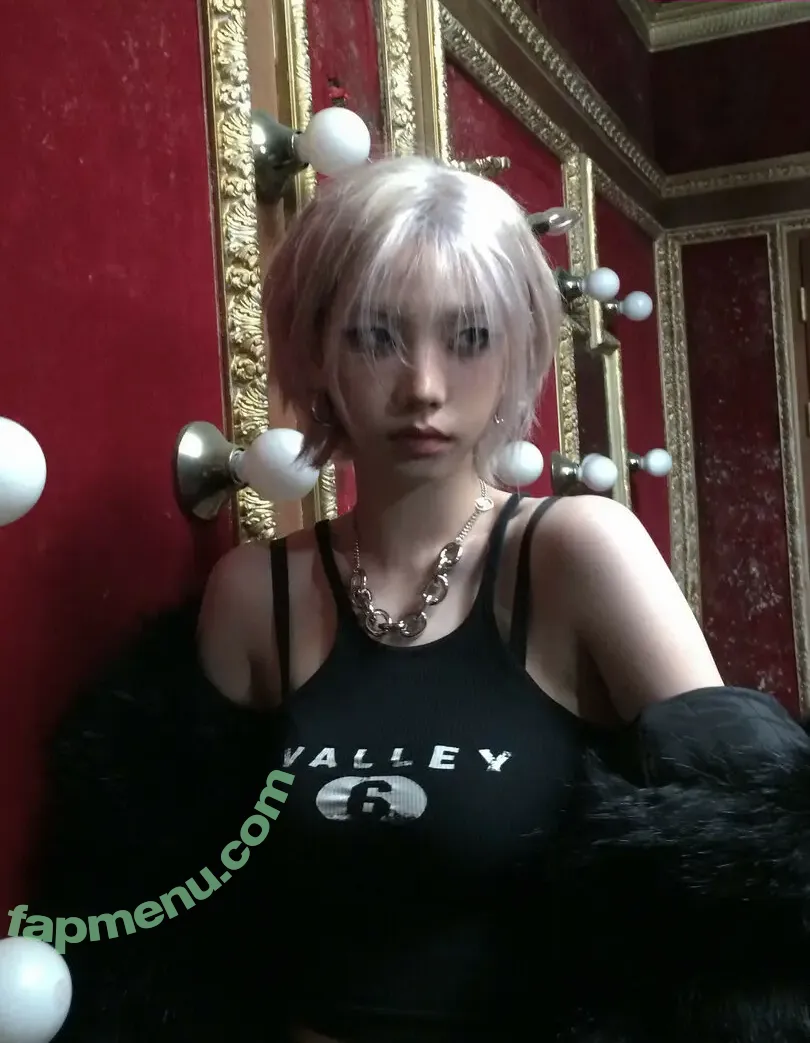 katarinabluu nude photo #2612 (Karina / aespa / karinamasfina)