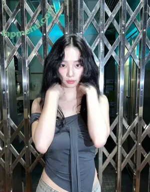 katarinabluu / Karina / aespa / karinamasfina nude photo #3933