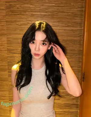 katarinabluu / Karina / aespa / karinamasfina nude photo #3940