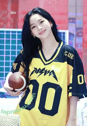 katarinabluu / Karina / aespa / karinamasfina nude photo #3950