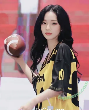 katarinabluu / Karina / aespa / karinamasfina nude photo #3953