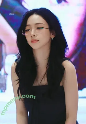 katarinabluu / Karina / aespa / karinamasfina nude photo #3961