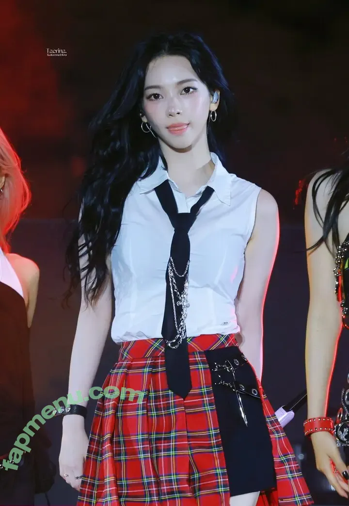 katarinabluu nude photo #3696 (Karina / aespa / karinamasfina)