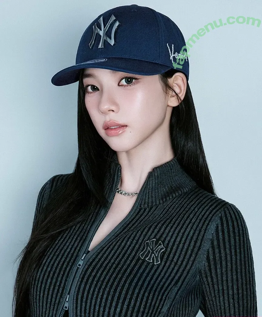 katarinabluu nude photo #3701 (Karina / aespa / karinamasfina)