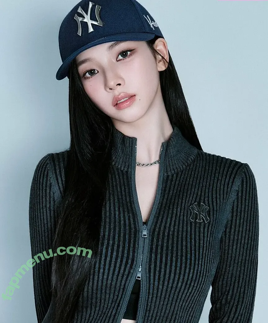 katarinabluu nude photo #3702 (Karina / aespa / karinamasfina)