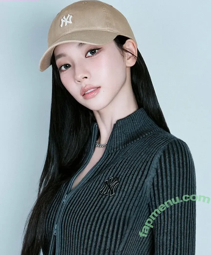 katarinabluu nude photo #3705 (Karina / aespa / karinamasfina)