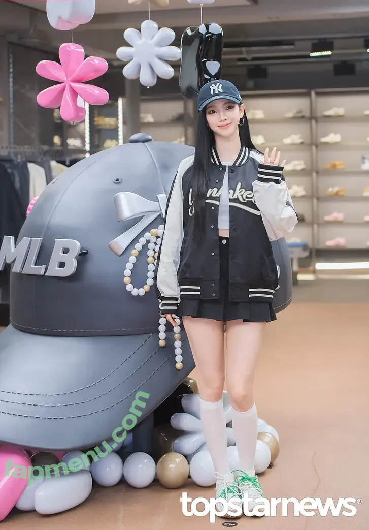 katarinabluu nude photo #3721 (Karina / aespa / karinamasfina)