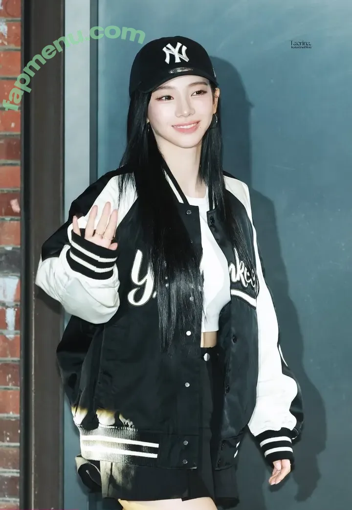 katarinabluu nude photo #3725 (Karina / aespa / karinamasfina)