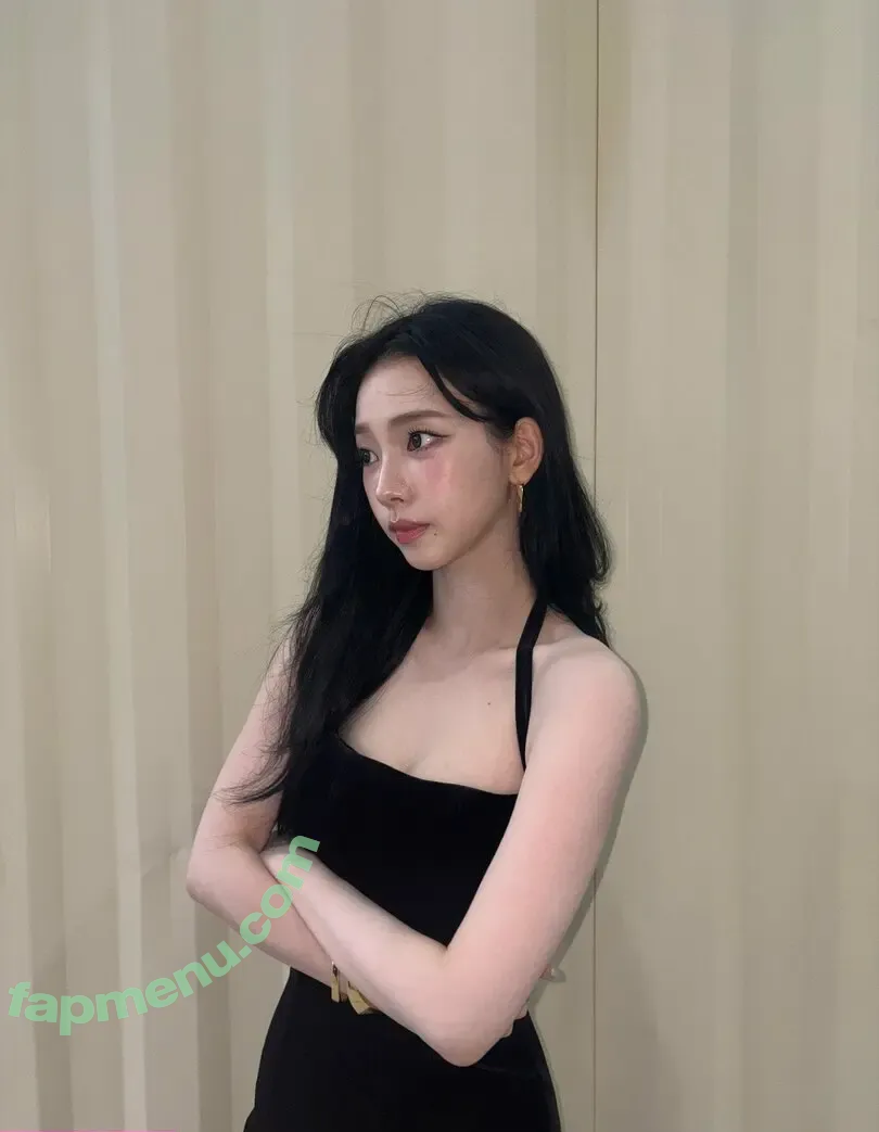 katarinabluu nude photo #3732 (Karina / aespa / karinamasfina)