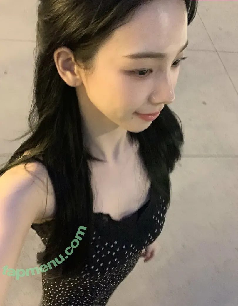 katarinabluu nude photo #3734 (Karina / aespa / karinamasfina)