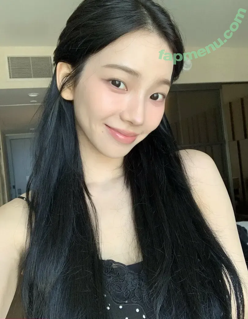 katarinabluu nude photo #3735 (Karina / aespa / karinamasfina)