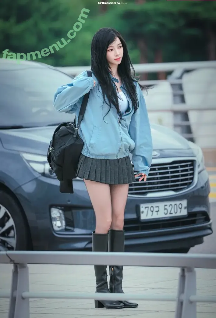 katarinabluu nude photo #3749 (Karina / aespa / karinamasfina)