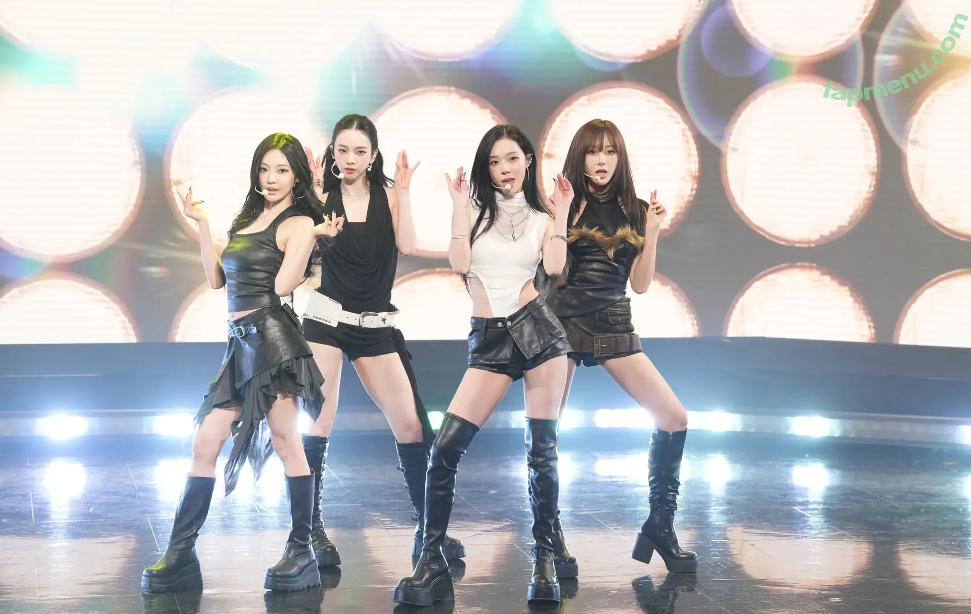 katarinabluu nude photo #3773 (Karina / aespa / karinamasfina)