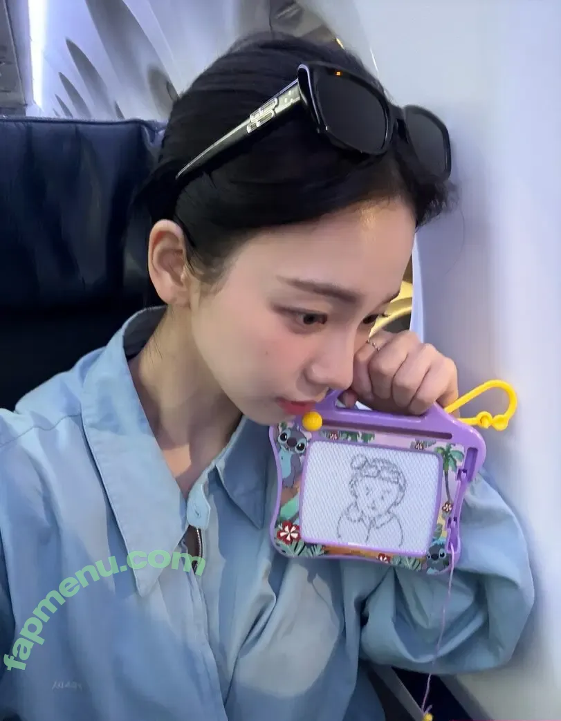 katarinabluu nude photo #3781 (Karina / aespa / karinamasfina)