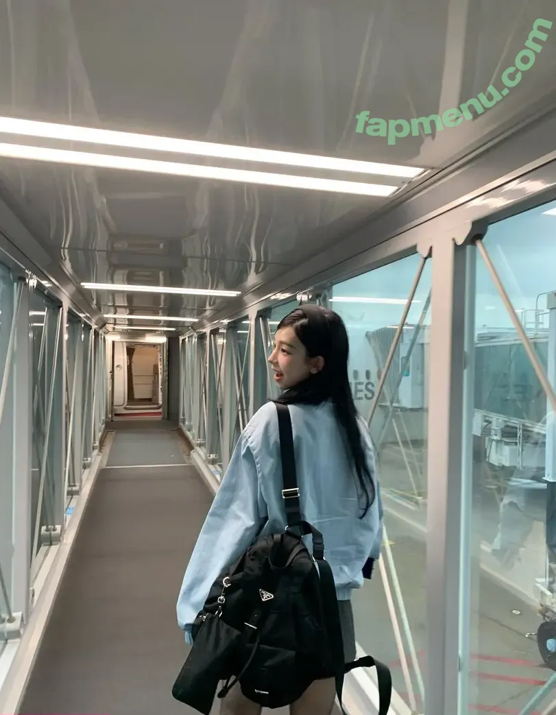 katarinabluu nude photo #3785 (Karina / aespa / karinamasfina)