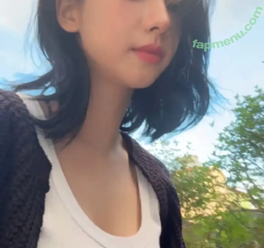 katarinabluu nude photo #3787 (Karina / aespa / karinamasfina)