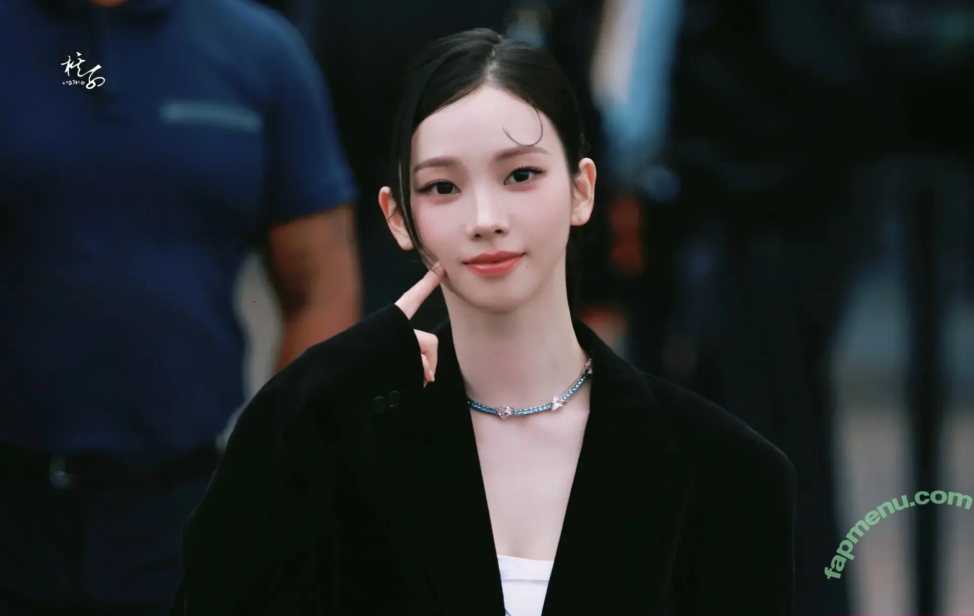 katarinabluu nude photo #3796 (Karina / aespa / karinamasfina)