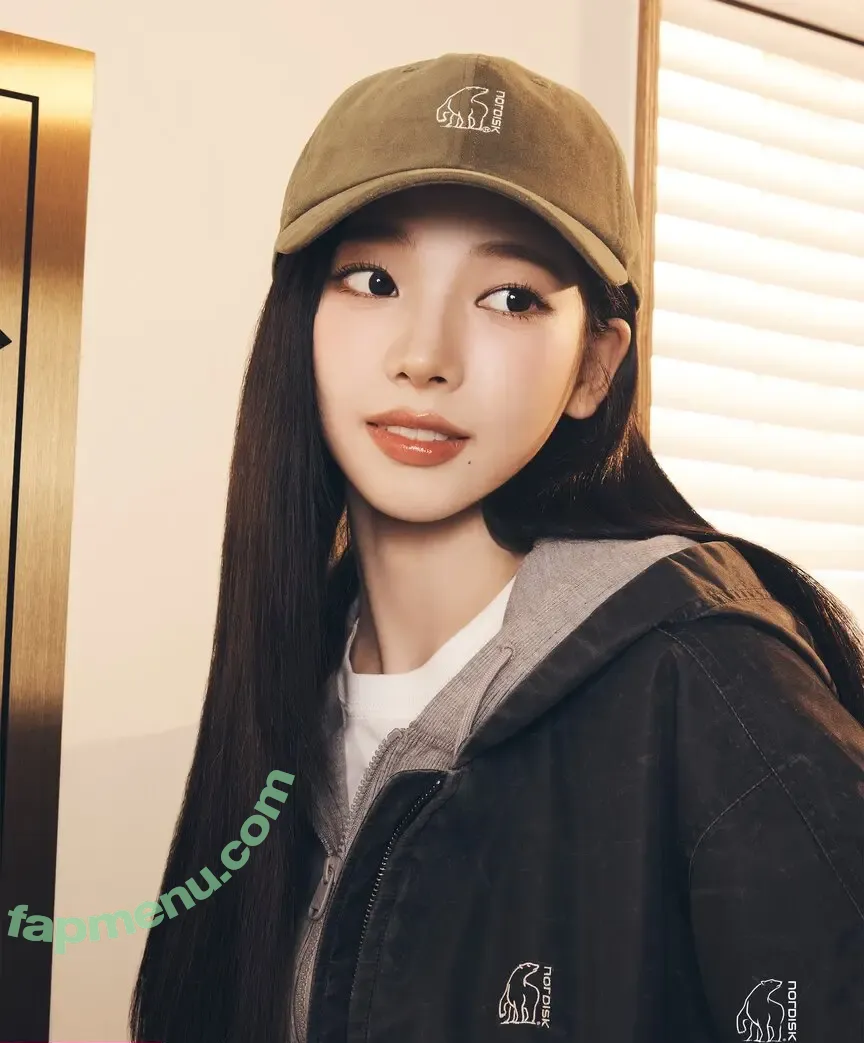 katarinabluu nude photo #3808 (Karina / aespa / karinamasfina)