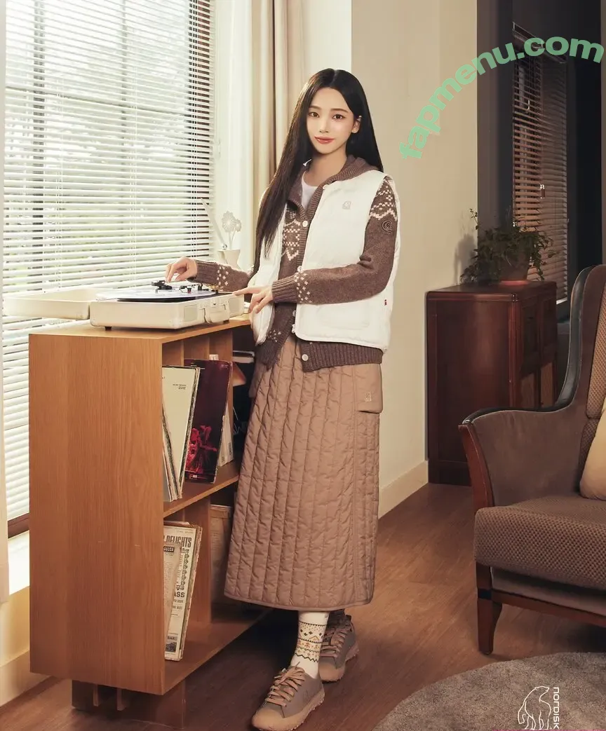 katarinabluu nude photo #3816 (Karina / aespa / karinamasfina)