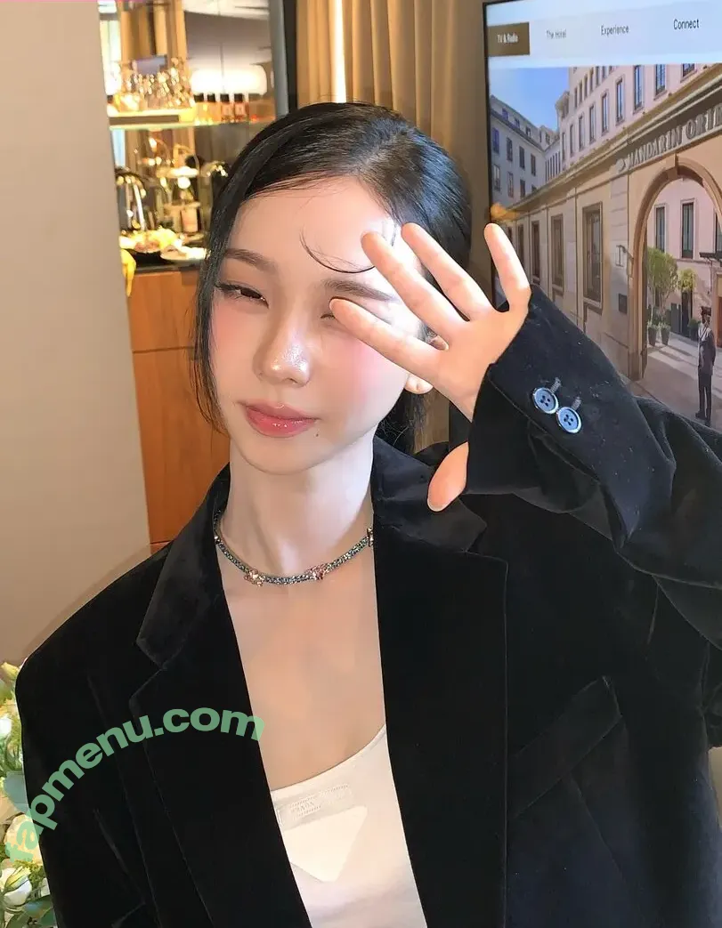 katarinabluu nude photo #3882 (Karina / aespa / karinamasfina)